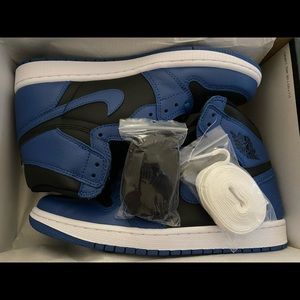 Jordan 1 Marina blue size 8.5